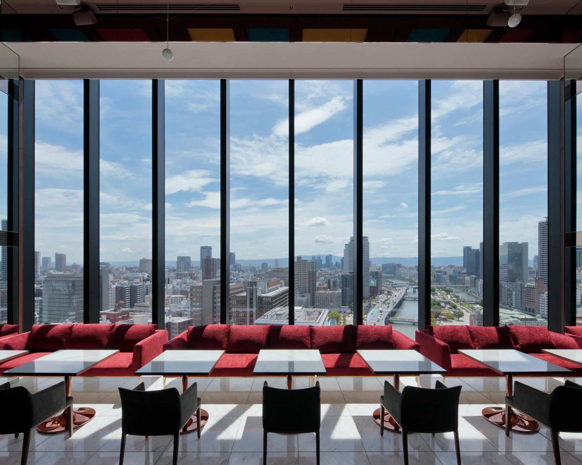 Candeo Hotels Osaka The Tower 외부 사진 View from the 360° Sky Bar