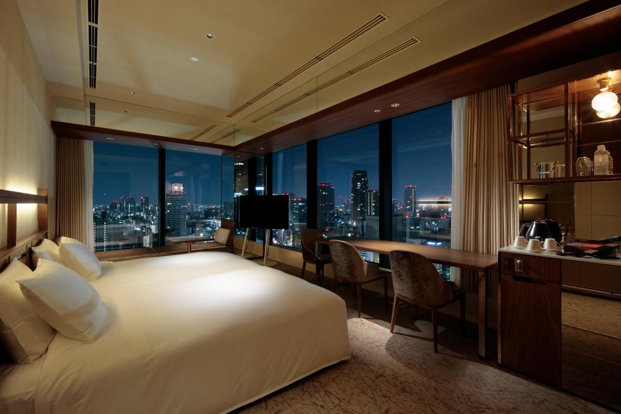 Candeo Hotels Osaka The Tower 객실 사진 A bedroom at the hotel